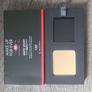 ⭐️HP⭐️ Make Up For Ever Matte Velvet Skin Blurring Powder Foundation 12H | Y245